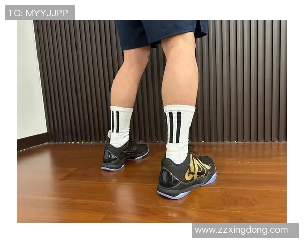 篮球明星穿着的时尚篮球袜精选图片展示与潮流搭配技巧分享